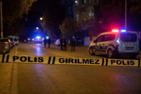 Yeni nesil suç örgütleri operasyonu kapsamında güvenlik şeridi bulunan temsili polis çalışma alanı