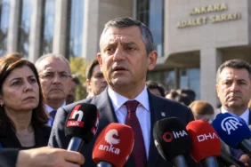 Özgür Özel 10 Ekim Ankara Gar saldırısı davasının duruşması sonrası açıklama yapıyor