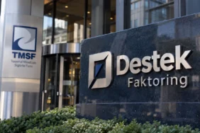 Destek Faktoring ve TMSF tabelalarının yer aldığı temsili görsel