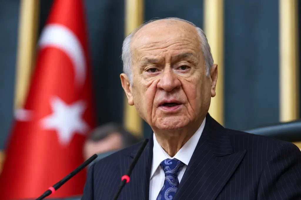 Devlet Bahçeli 20 Ekim 2026 grup toplantısı, fon soruşturması ve gündeme ilişkin açıklamaları